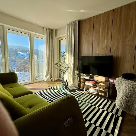 Apartment Family & Friends Art Piekny Widok Z Garazem